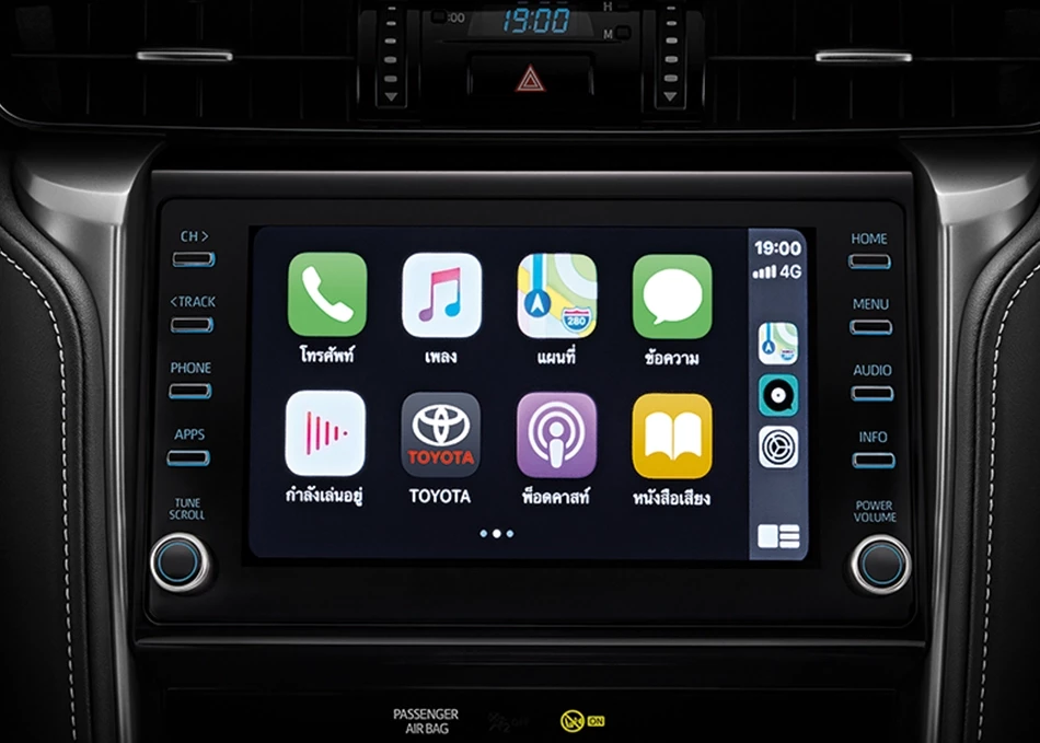 8" Touchscreen Support Apple CarPlay & Android Auto หน้าจอสัมผัสขนาด 8 นิ้ว รองรับ Apple CarPlay และ Android Auto เชื่อมต่อกับทุกความบันเทิงได้อย่างอิสระ